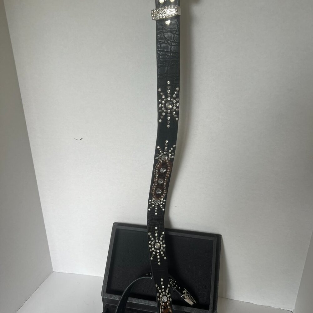 Women`s Belt - Picture 5 of 11